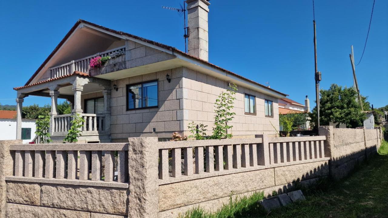 トゥイCasa Celia Camino Portuguesアパートメント エクステリア 写真